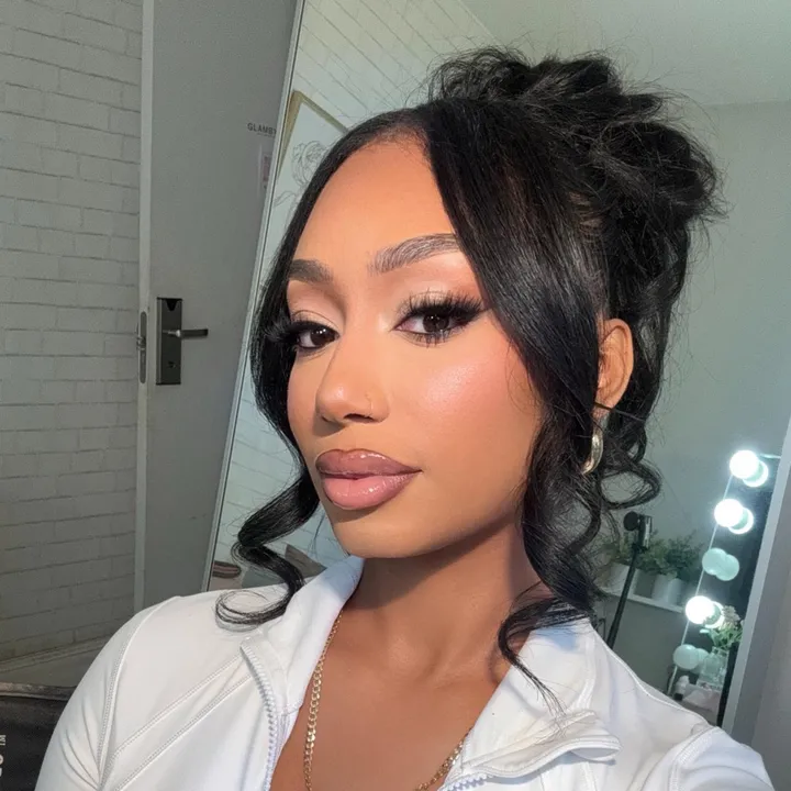 J’s Foodie Grabs🍴🎀