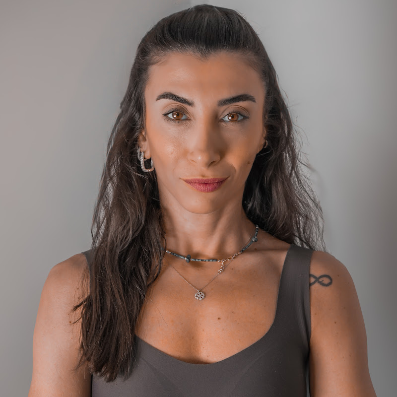 Melis Özel