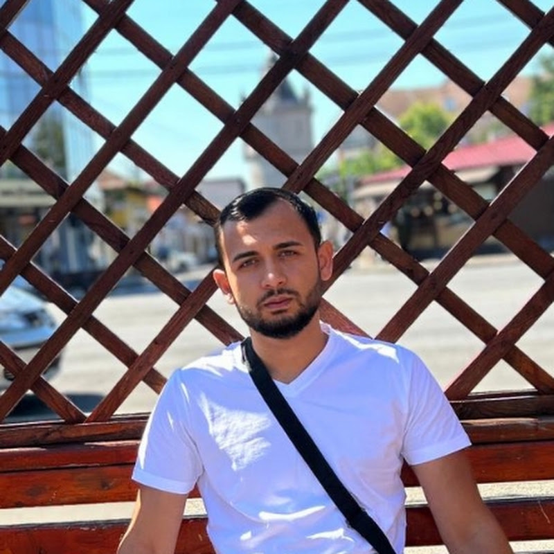 CATALIN DE  LA STREHAIA
