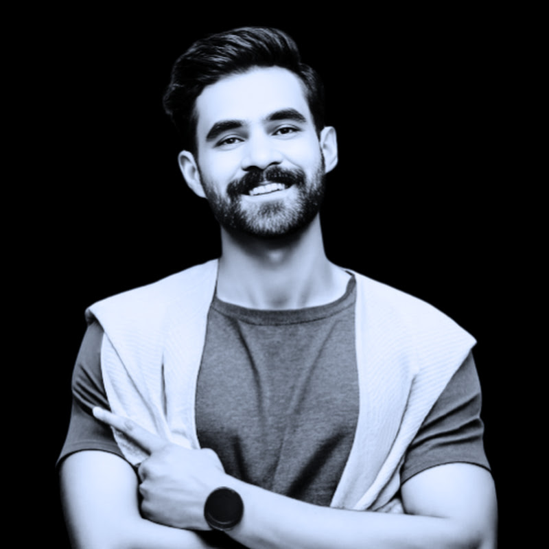 Dani Hamdani | AI for Non Tech Pakistanis