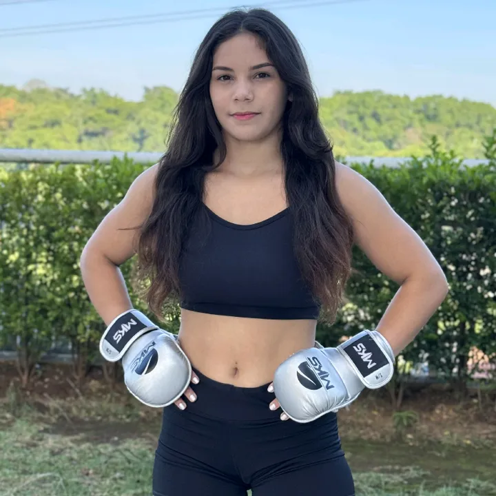 Carla Lobato🐺