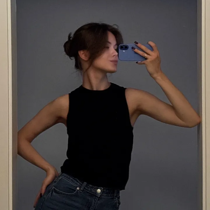 Ana K.