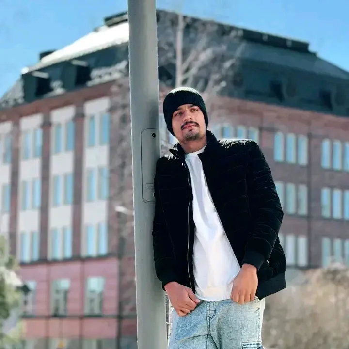 Awais choudary🦅🇫🇮.
