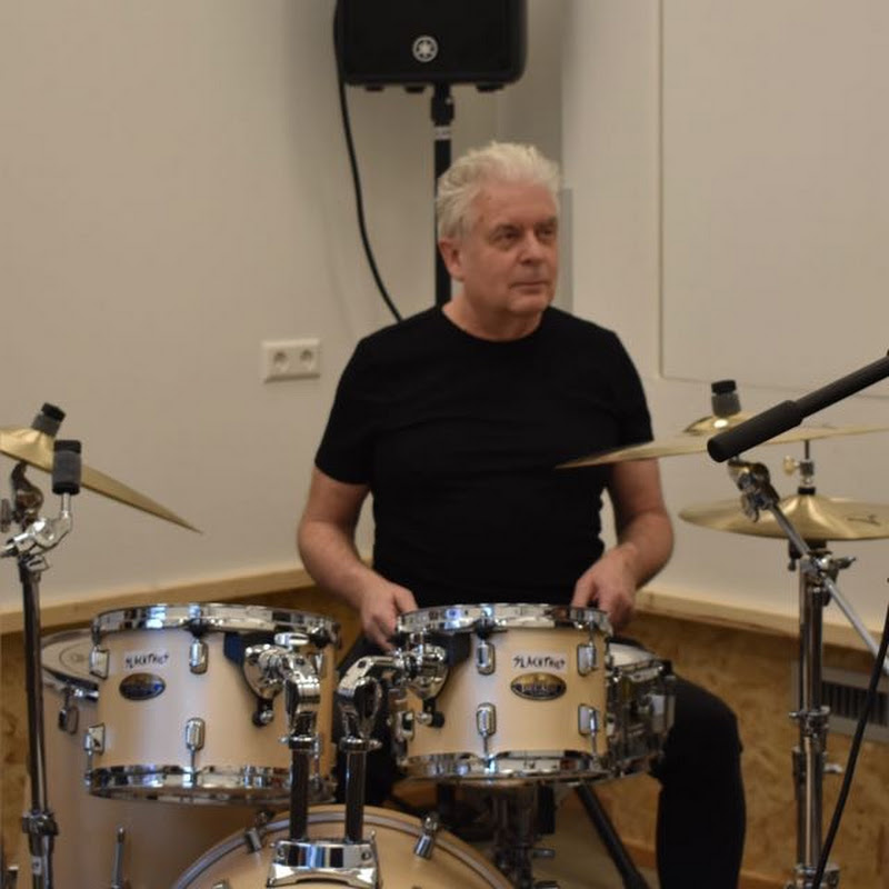 Henk Koster (Drummie Ank)