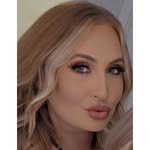 𝐋𝐢𝐯𝐢 💋🖤