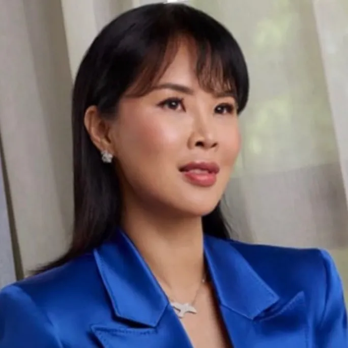 Crystal Lim-Lange ✨