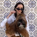 VALERIA. GRAPHIC AND BRAND DESIGNER