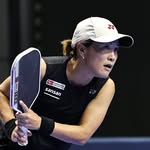 Rika Fujiwara / 藤原里華