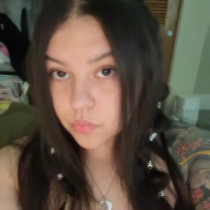 aurora 🥂🫧🛼🍧