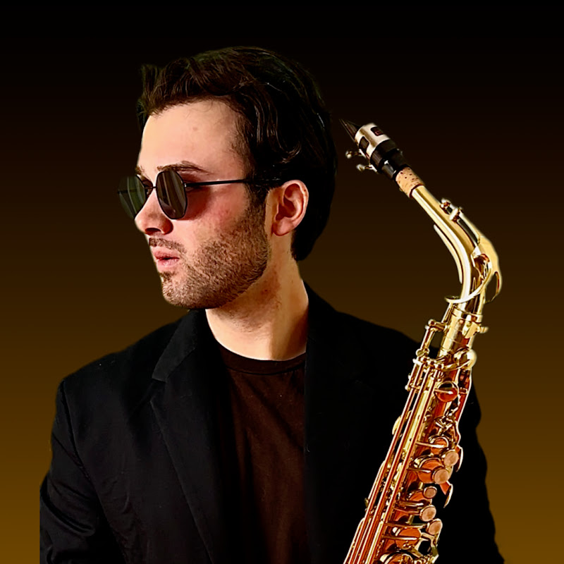 Giannis Nicou | Hochzeits DJ & Event DJ