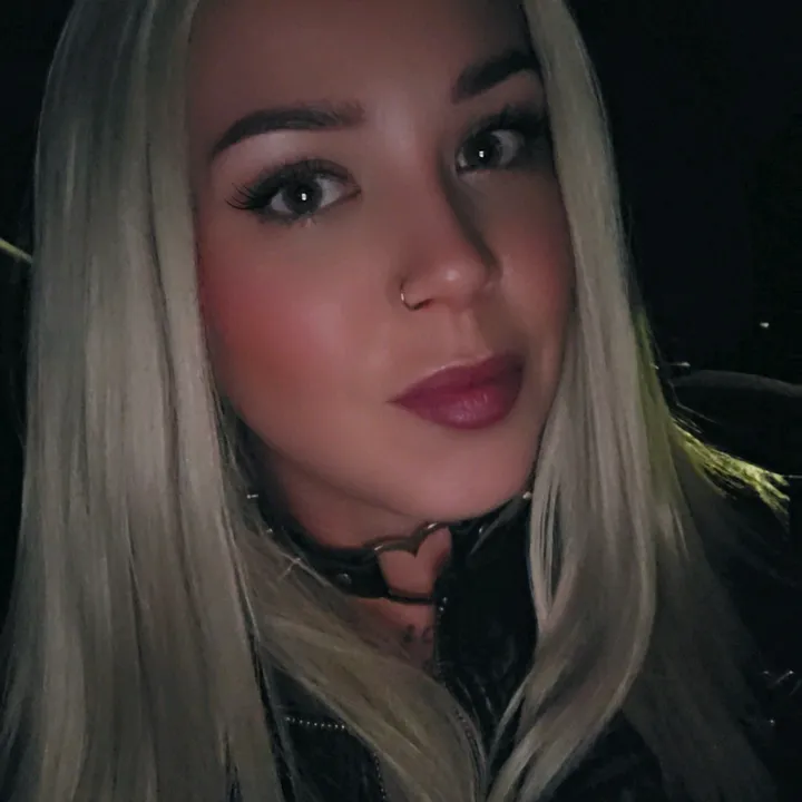 Amelia♡Rosaleigh 🇨🇦 YYC