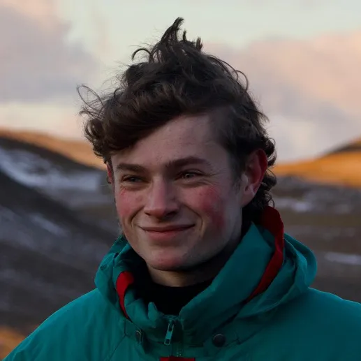 Eden Saunders - Conductor