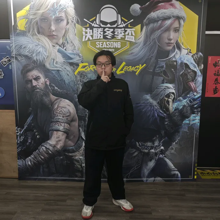 KUZ1ONE褲紙碗