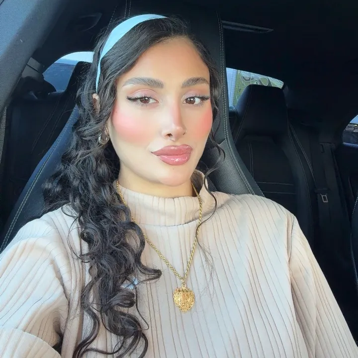 Yara 🦋🌙