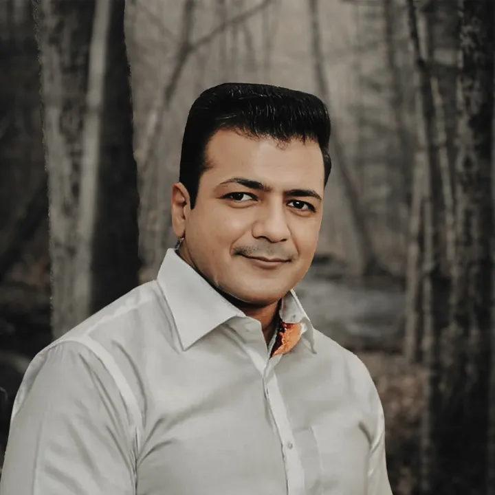 Zeeahan Ali