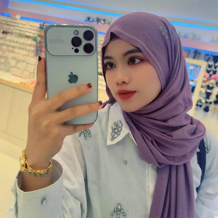 Nur Ain