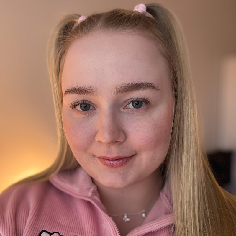 ASMR Sanna