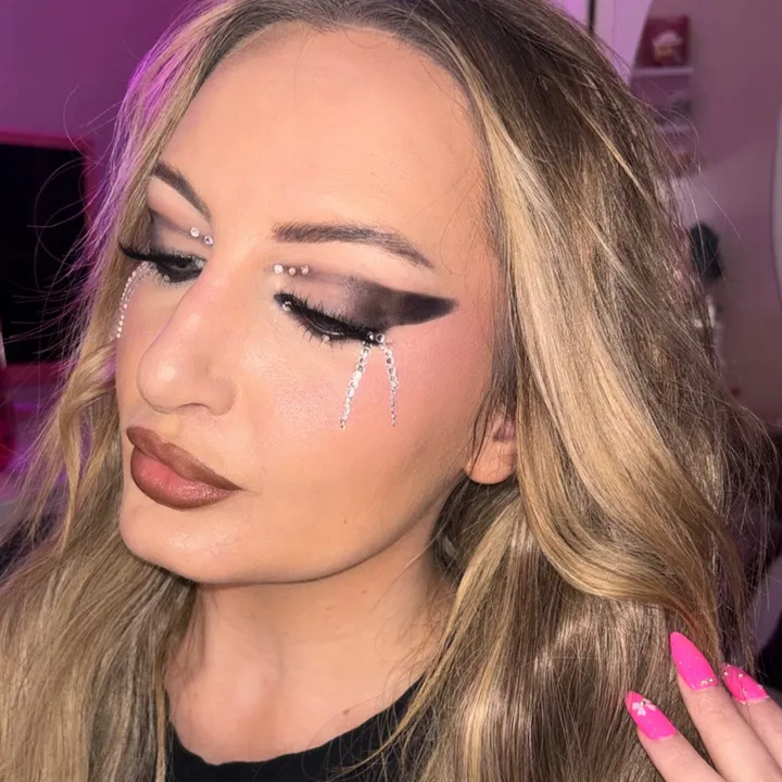 Rosie | Beauty & Pink 🩷✨