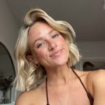 Jess Mackenzie | Yoga Teacher & Retreats