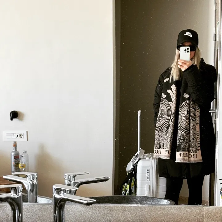 Andrea García 🌸👁️👑