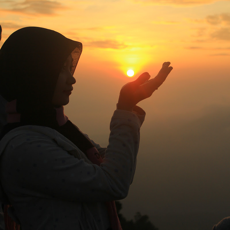 Mbak Uji