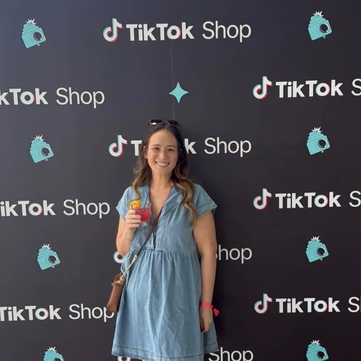 Renee Reviews | TTS