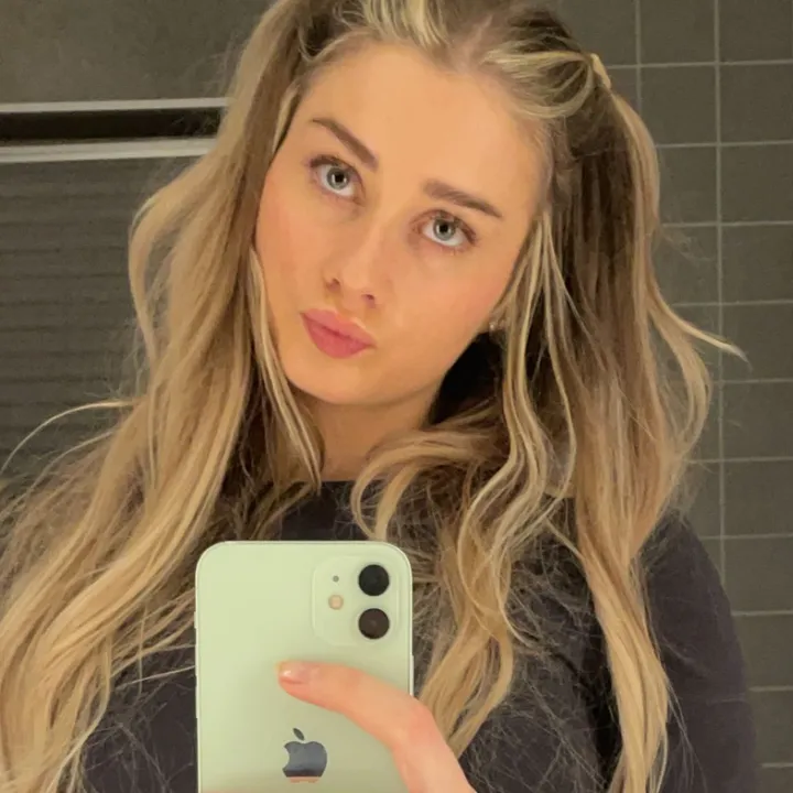 Nella