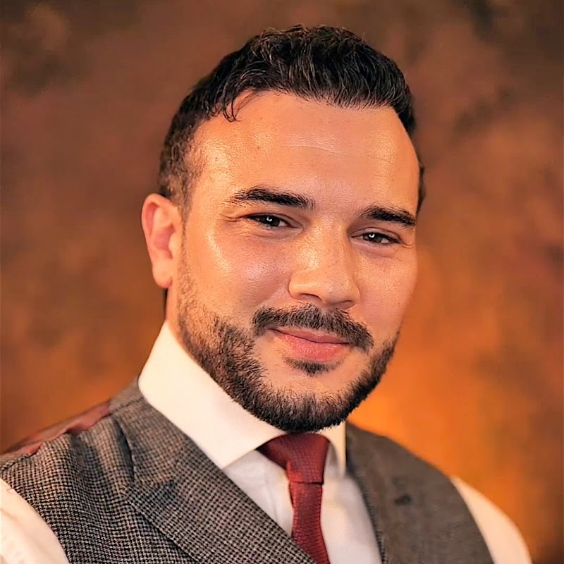 Whispering Gentleman ASMR