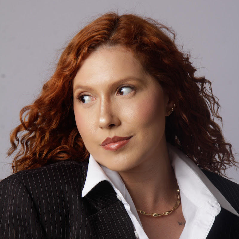 Camila Moura | Comunicação Feminina 