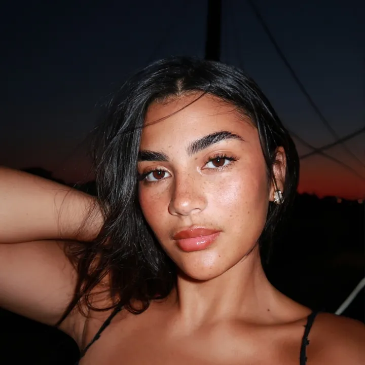 Si👀