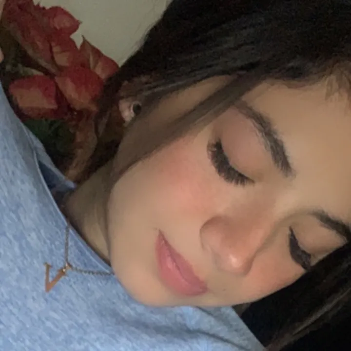 𝑉𝑎𝑙𝑒𝑛𝑡𝑖𝑛𝑎🔥