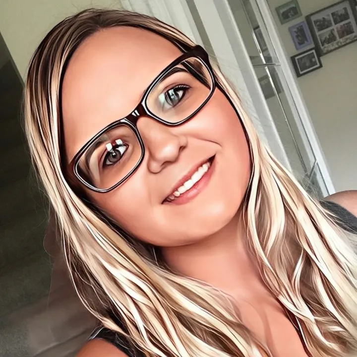 Rachel on TikTok