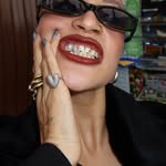 V I V I   T O W E R S