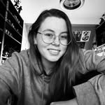 Naomi || 𝘎𝘢𝘮𝘪𝘯𝘨 & 𝘮𝘰𝘳𝘦