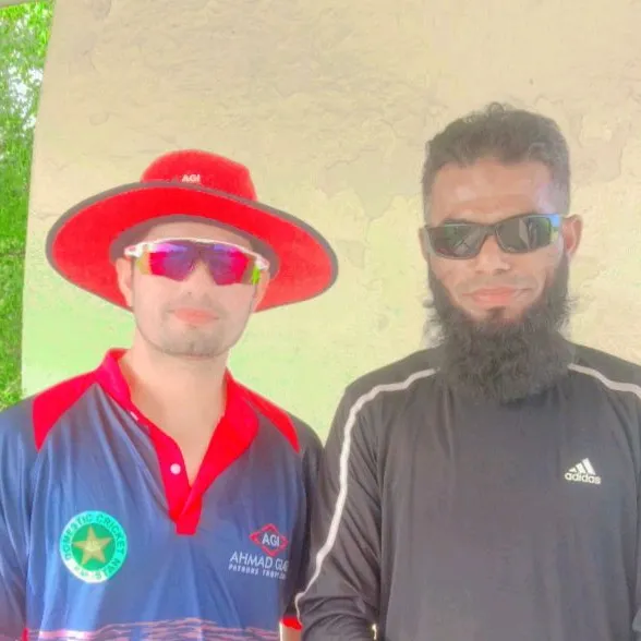 Tariq Bhatti Cricket Practice