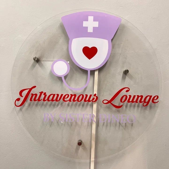 Intravenous_Lounge_Drips