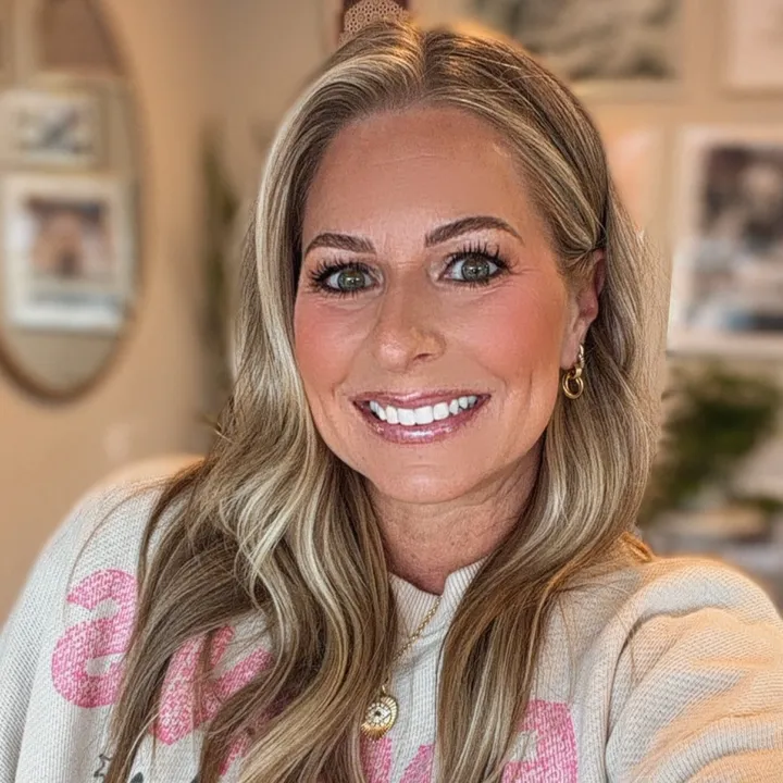 thesaltyblondestylist