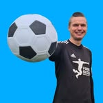 Paweł Skóra - pokazy freestyle football