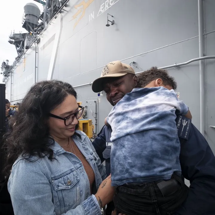 ✨Kyra|Milspouse⚓️