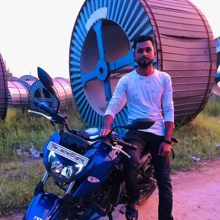 🥰🥰 Silent boy🔕 2.0