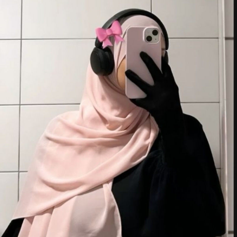 Saniiyaa