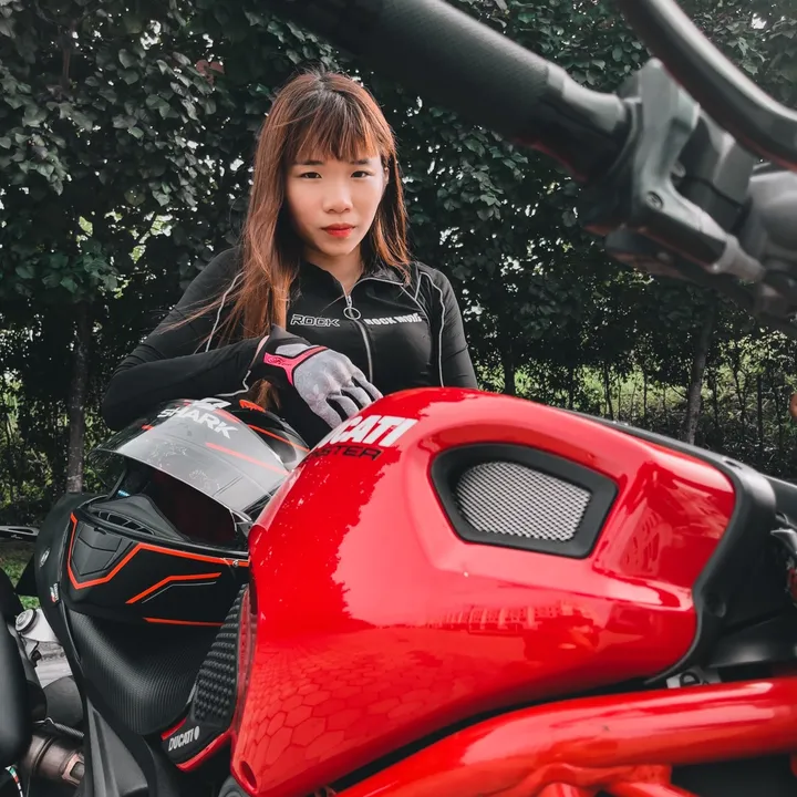 Biker Amoi