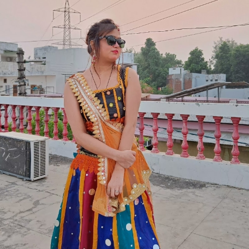 Agra Girl Dhairya