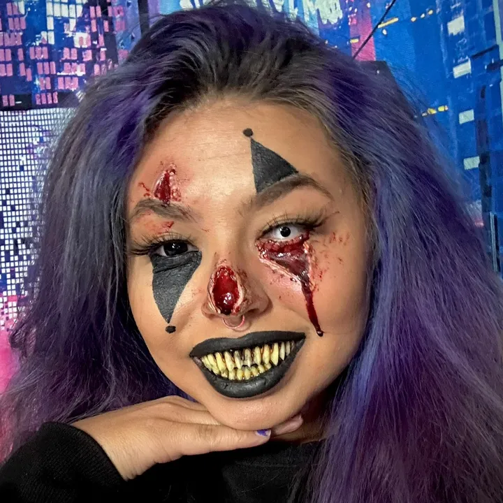 Kayla🎨