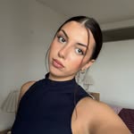 Sharnaya | UGC and content creator