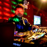 Edudeejay Eduardo Reategui