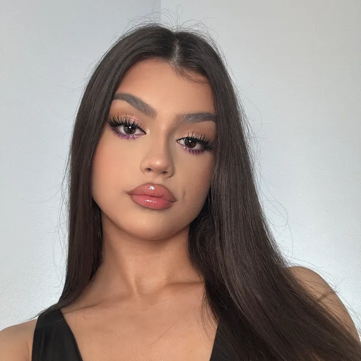 𝒎𝒂𝒓𝒊𝒂 | MUA