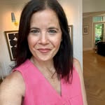 Christen ⭐️ Everyday Style + Moms finds