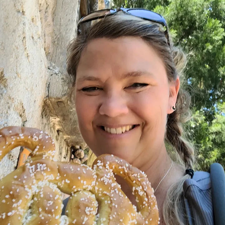 danasharpejones❌️