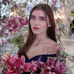 A D I N A | blogger | content creator | UGC creator